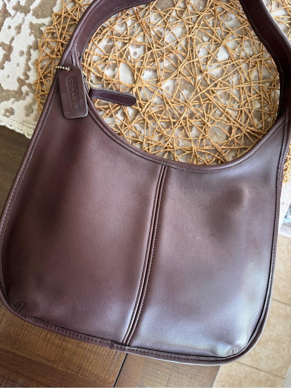 Vintage Coach Ergo 9025 in Mahogany - Picture 4 of 6